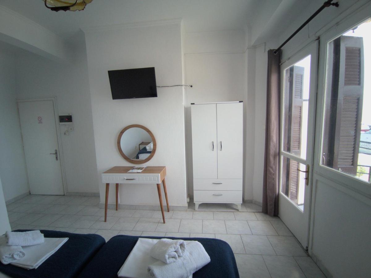 Omiros Rooms Chios Town Exterior foto